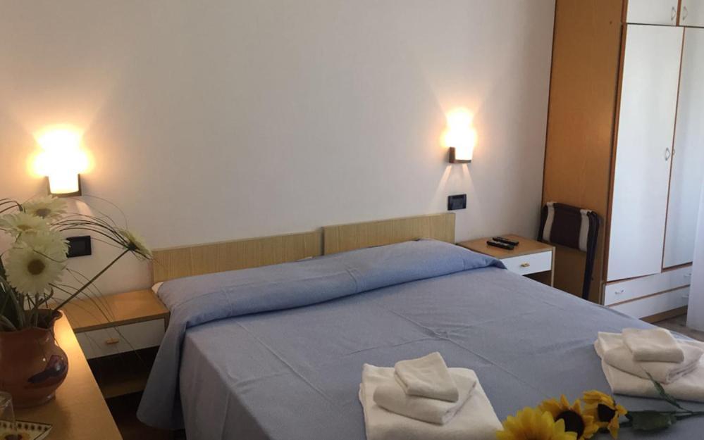 B&B Hotel Lucciola Cattolica Eksteriør bilde