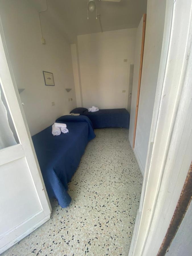 B&B Hotel Lucciola Cattolica Eksteriør bilde
