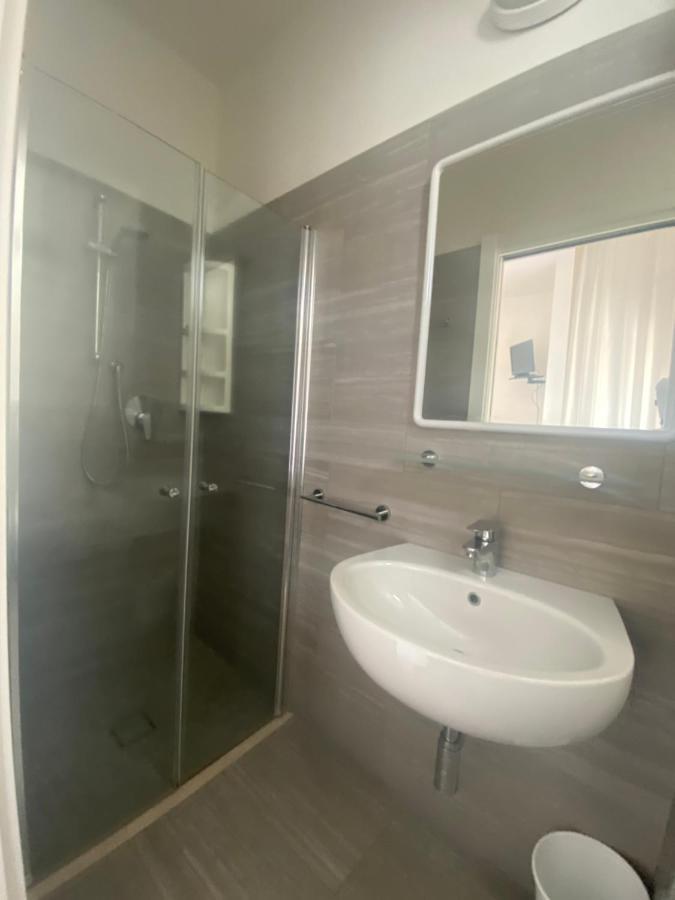 B&B Hotel Lucciola Cattolica Eksteriør bilde
