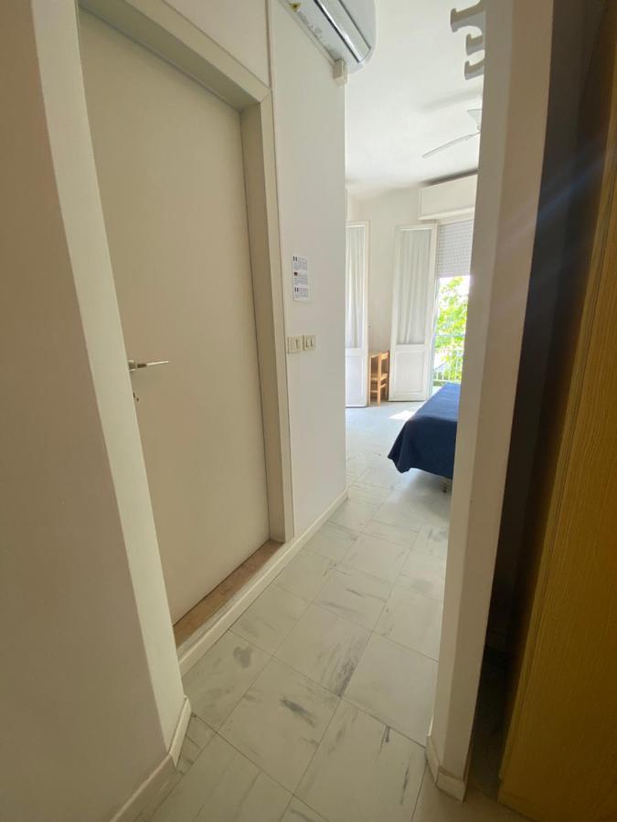 B&B Hotel Lucciola Cattolica Eksteriør bilde