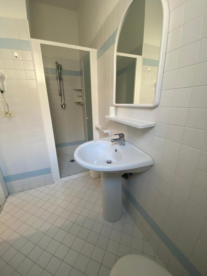 B&B Hotel Lucciola Cattolica Eksteriør bilde